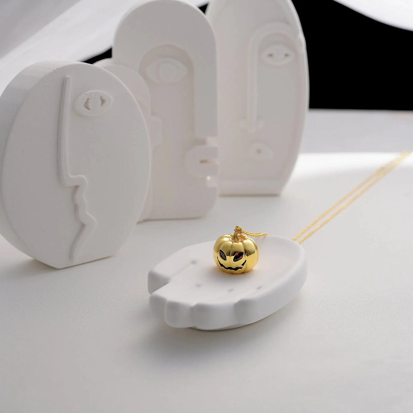 Nyvele Gold Plated Pumpkin Necklace – Simple Dainty Halloween Jewelry Gift