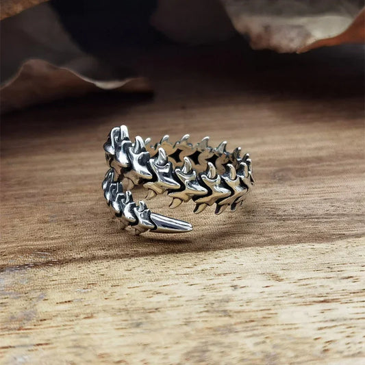 Nyvele Gothic Vintage Spine Ring – Antique Silver Adjustable Y2K Jewelry